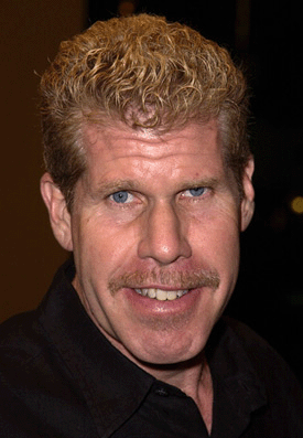 http://www.liljas-library.com/img/other/ronperlman.gif